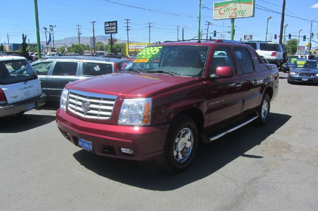 Cadillac Escalade EXT 2004 photo 1