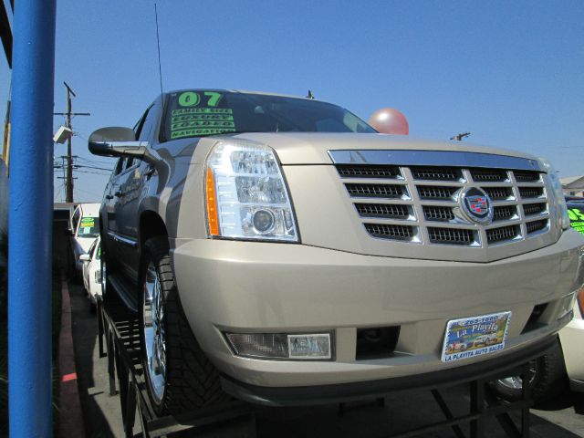 Cadillac Escalade EXT 2007 photo 4