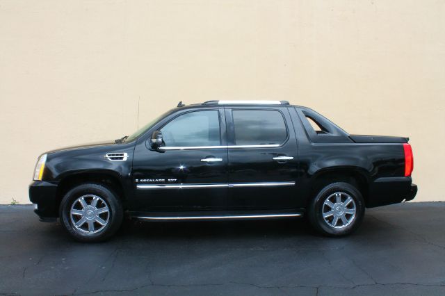 Cadillac Escalade EXT 2007 photo 16