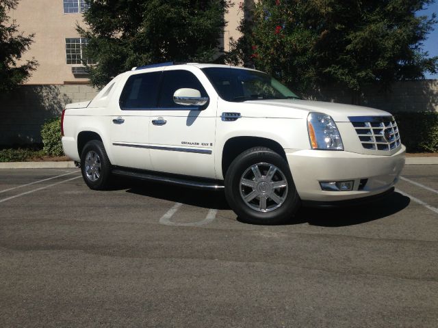 Cadillac Escalade EXT 2007 photo 1