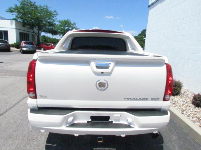 Cadillac Escalade EXT 2007 photo 2