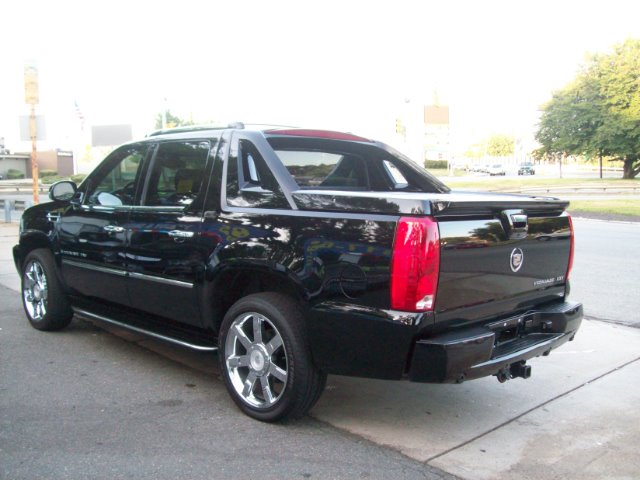 Cadillac Escalade EXT 2007 photo 1