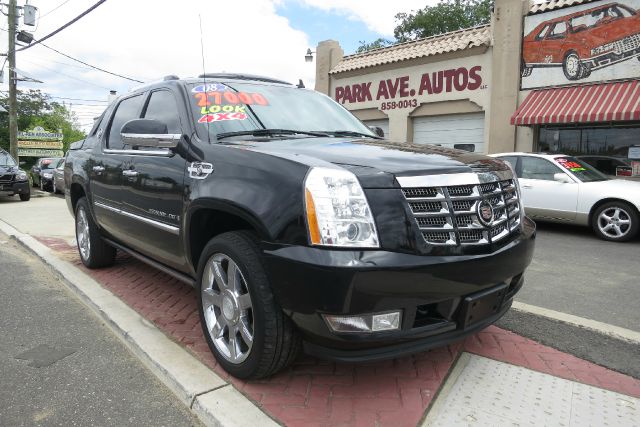 Cadillac Escalade EXT 2008 photo 16