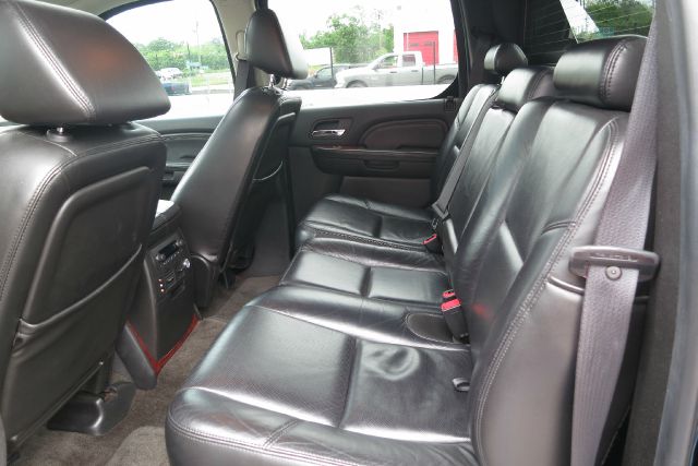 Cadillac Escalade EXT 2008 photo 19