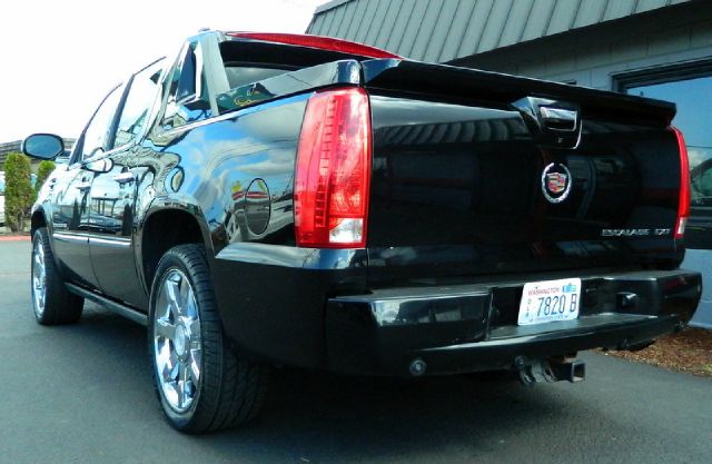 Cadillac Escalade EXT 2008 photo 3