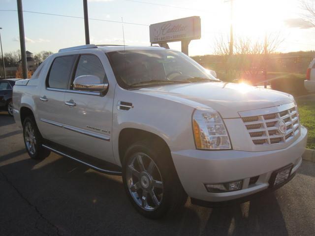 Cadillac Escalade EXT 2009 photo 1