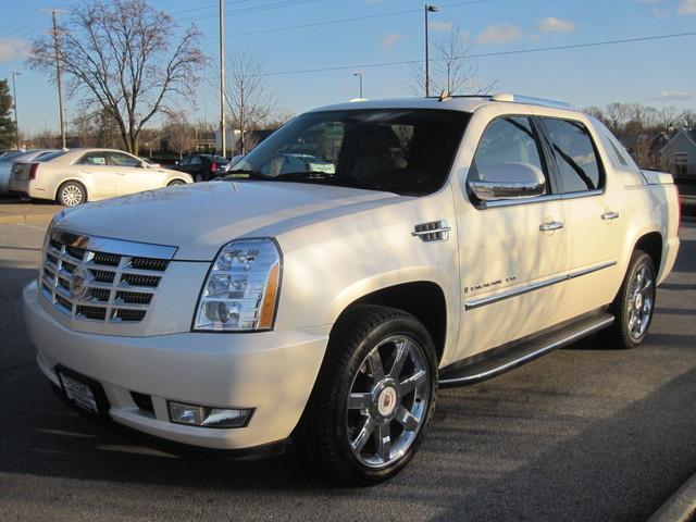 Cadillac Escalade EXT 2009 photo 3