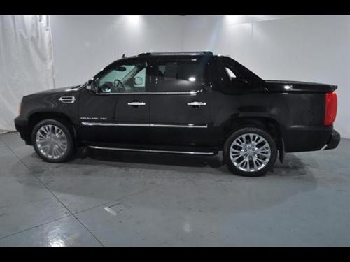 Cadillac Escalade EXT 2010 photo 1