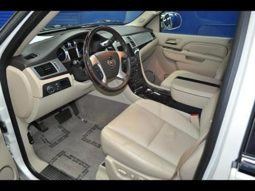 Cadillac Escalade EXT Premium Other