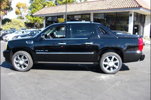 Cadillac Escalade EXT 2011 photo 1