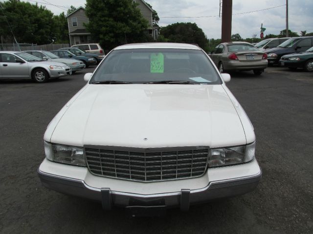 Cadillac Fleetwood 1993 photo 1