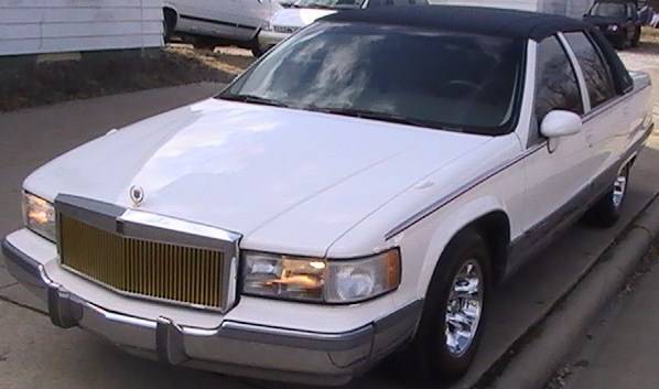 Cadillac Fleetwood 1994 photo 2