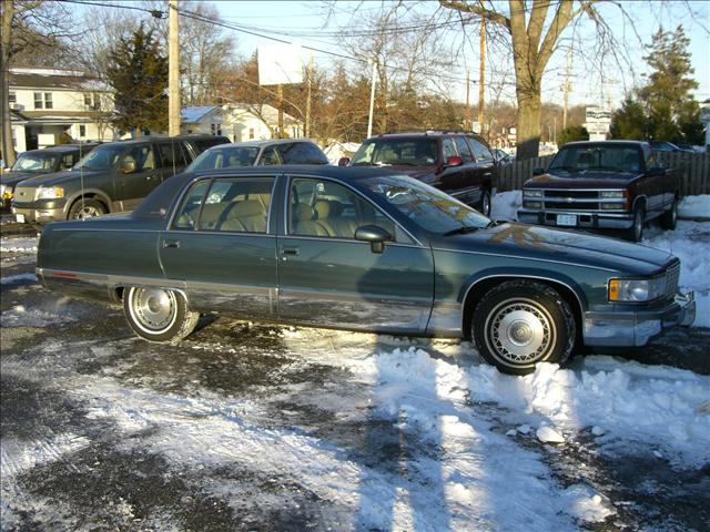 Cadillac Fleetwood 1994 photo 1