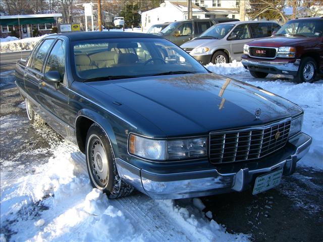 Cadillac Fleetwood 1994 photo 2