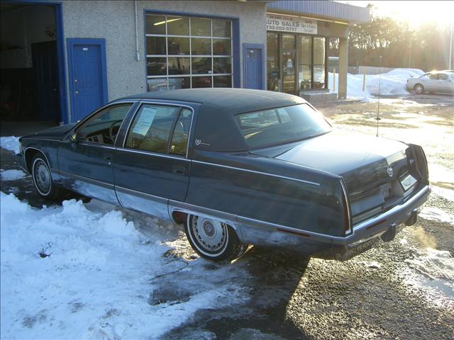 Cadillac Fleetwood 1994 photo 4