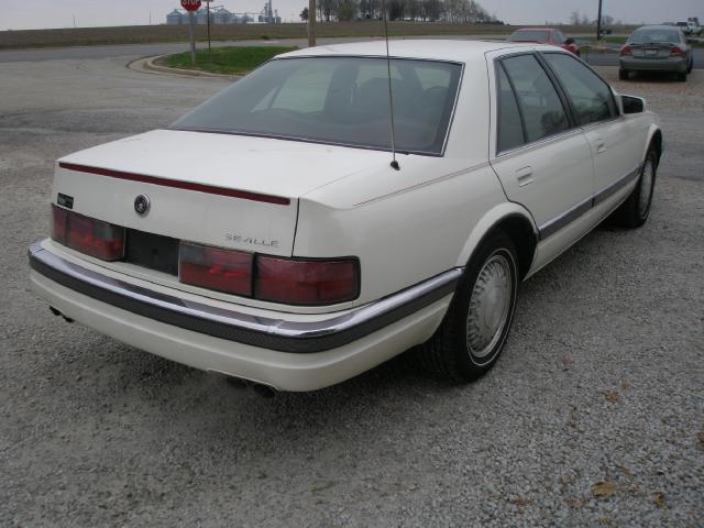 Cadillac SEVILLE 1993 photo 4