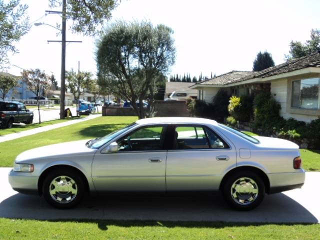 Cadillac SEVILLE 2000 photo 5