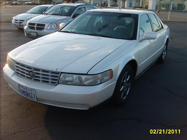 Cadillac SEVILLE 2000 photo 1