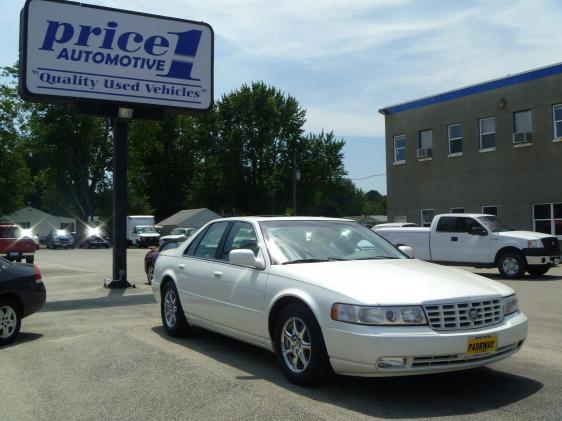 Cadillac SEVILLE DTS Sedan