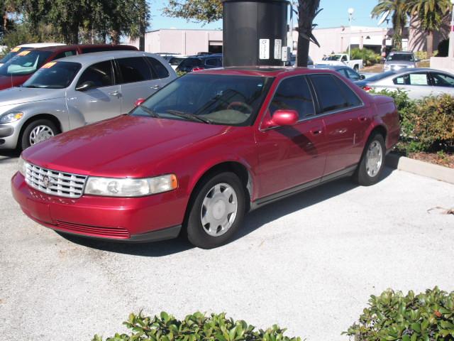 Cadillac SEVILLE Lariat, King Ranch Sedan