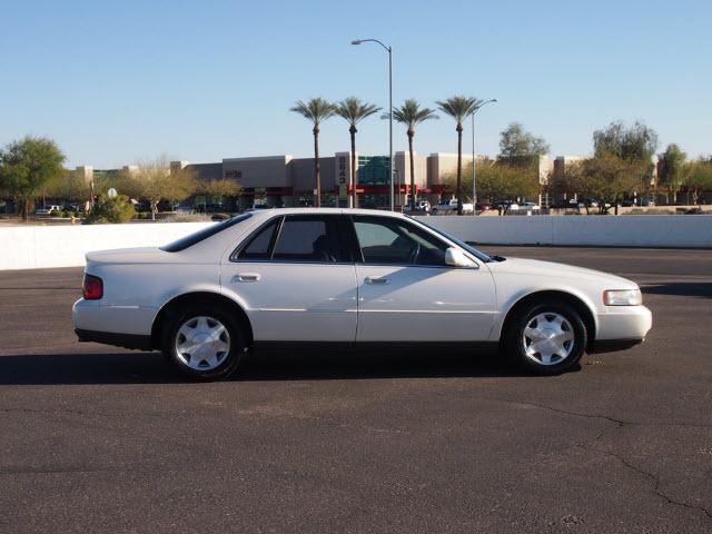 Cadillac SEVILLE 2001 photo 1