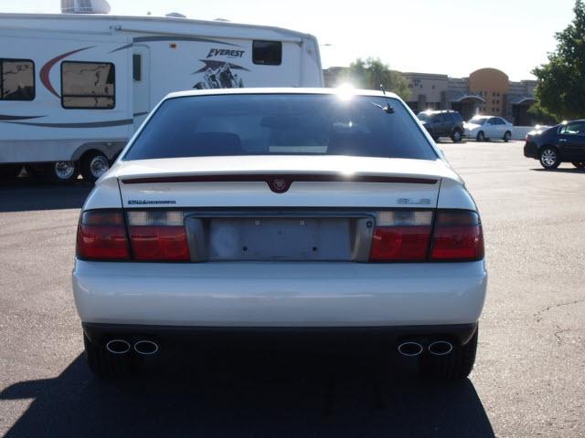 Cadillac SEVILLE 2001 photo 3