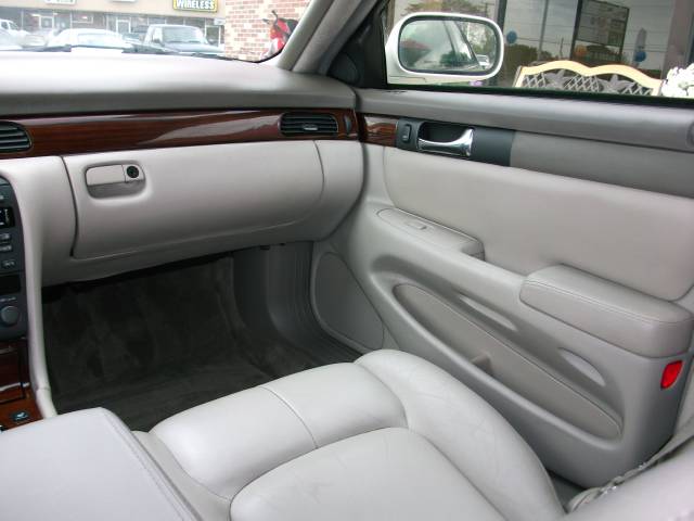 Cadillac SEVILLE 2001 photo 5