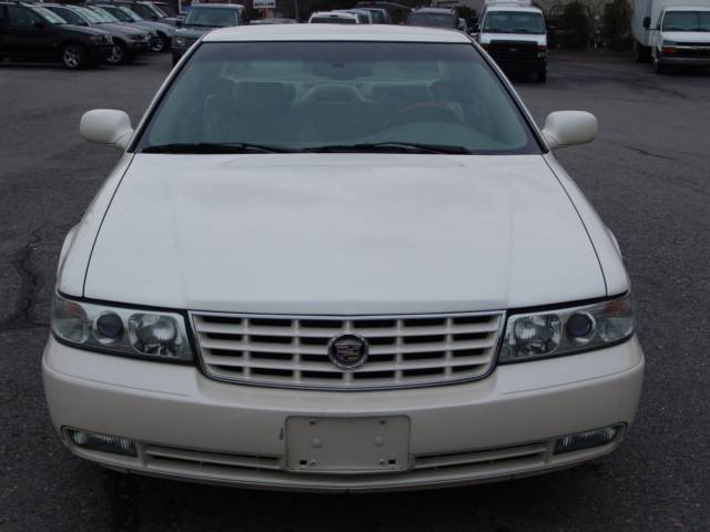 Cadillac SEVILLE 2003 photo 1