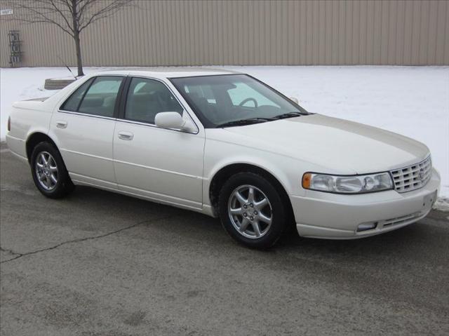 Cadillac SEVILLE SLT Plus HEMI Sedan