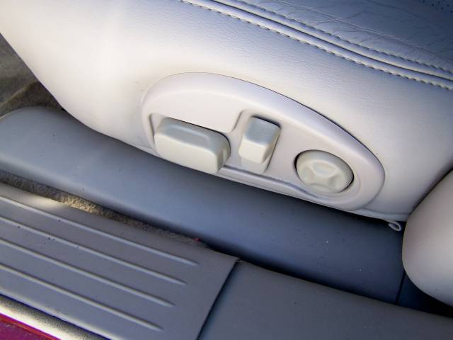 Cadillac SEVILLE 2003 photo 4