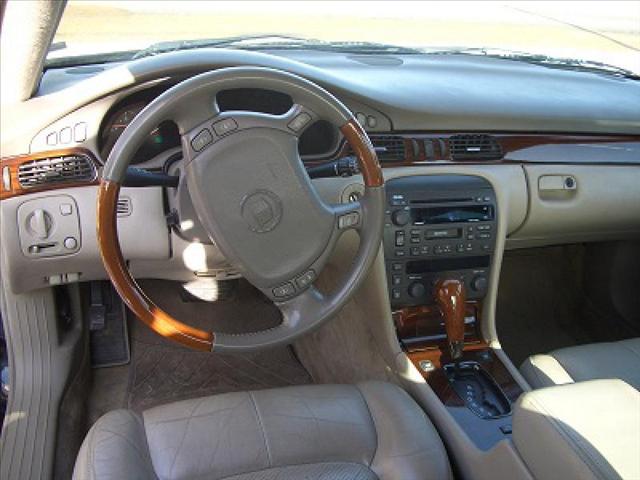 Cadillac SEVILLE 2003 photo 4