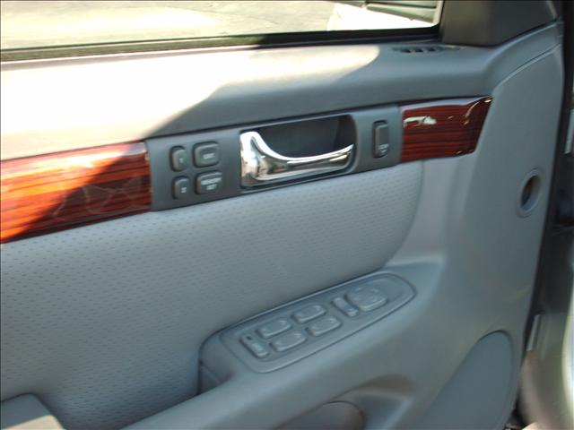 Cadillac SEVILLE 2003 photo 2