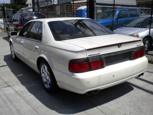 Cadillac SEVILLE 2003 photo 2