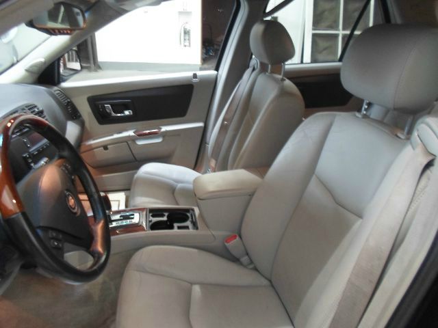 Cadillac SRX 2004 photo 5