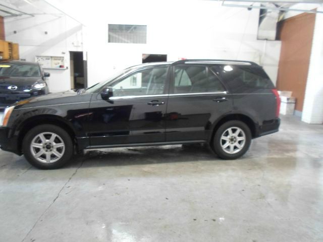 Cadillac SRX 2004 photo 9