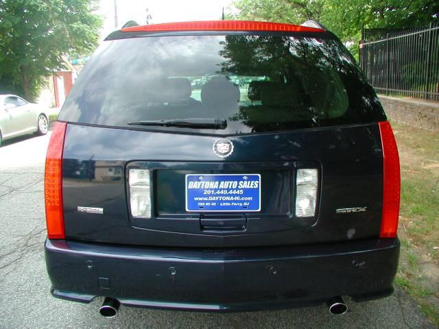 Cadillac SRX 2004 photo 3