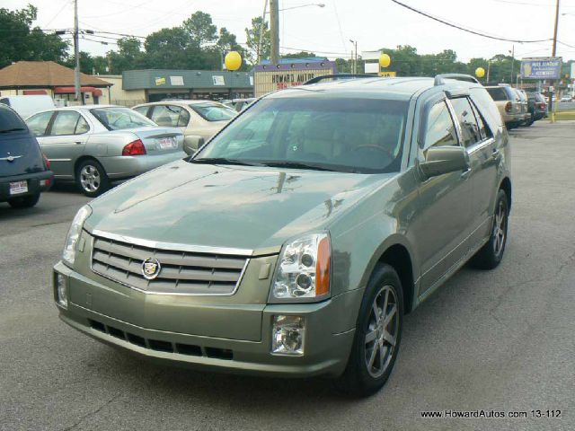 Cadillac SRX 2004 photo 4