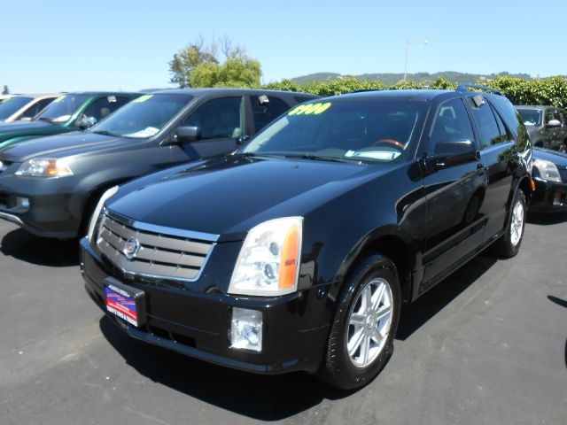 Cadillac SRX 2004 photo 1