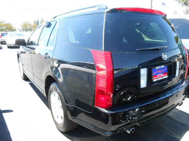 Cadillac SRX 2004 photo 3