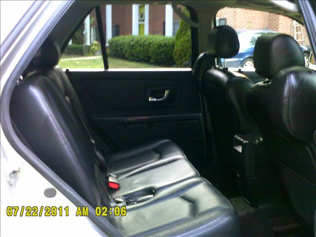 Cadillac SRX 2004 photo 4