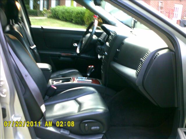 Cadillac SRX 2004 photo 5