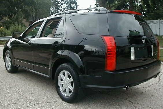 Cadillac SRX 2004 photo 4