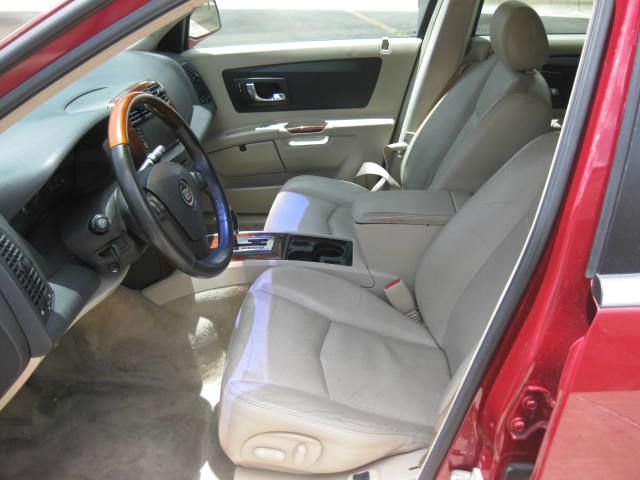 Cadillac SRX 2004 photo 3