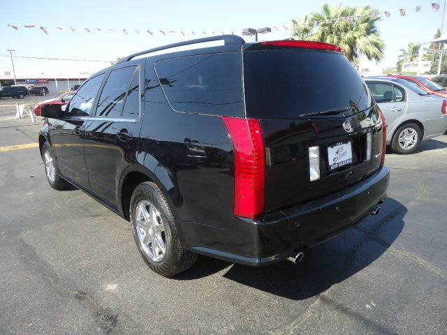 Cadillac SRX 2004 photo 4