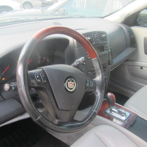 Cadillac SRX 2004 photo 3