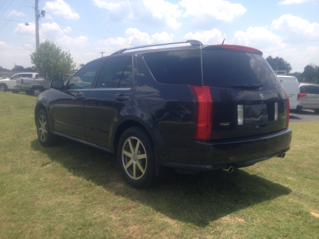 Cadillac SRX 2004 photo 1