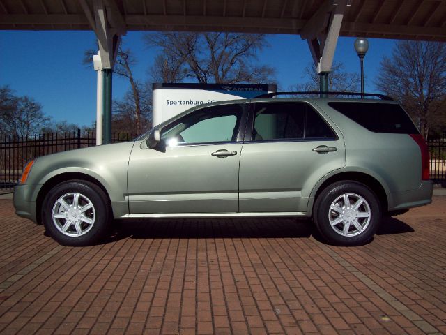 Cadillac SRX 2004 photo 3