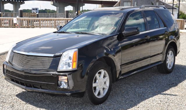 Cadillac SRX 2004 photo 1