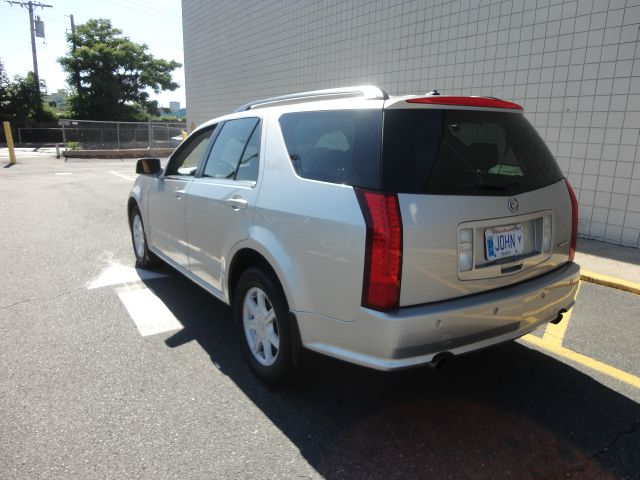 Cadillac SRX Red Line SUV