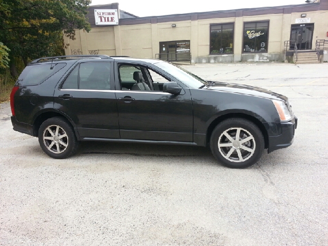 Cadillac SRX 2004 photo 3